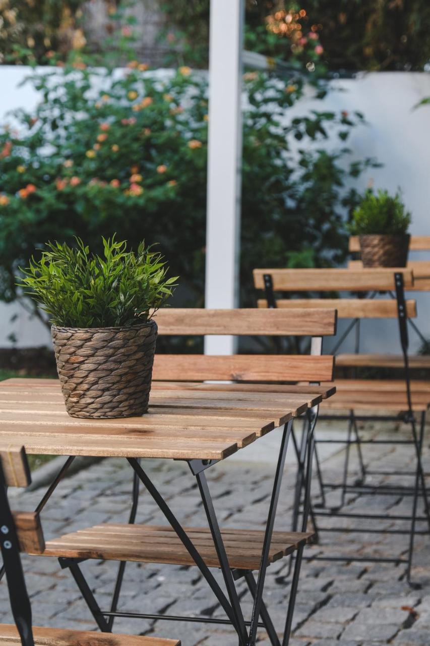 4U Lisbon VI Guesthouse Airport Ngoại thất bức ảnh