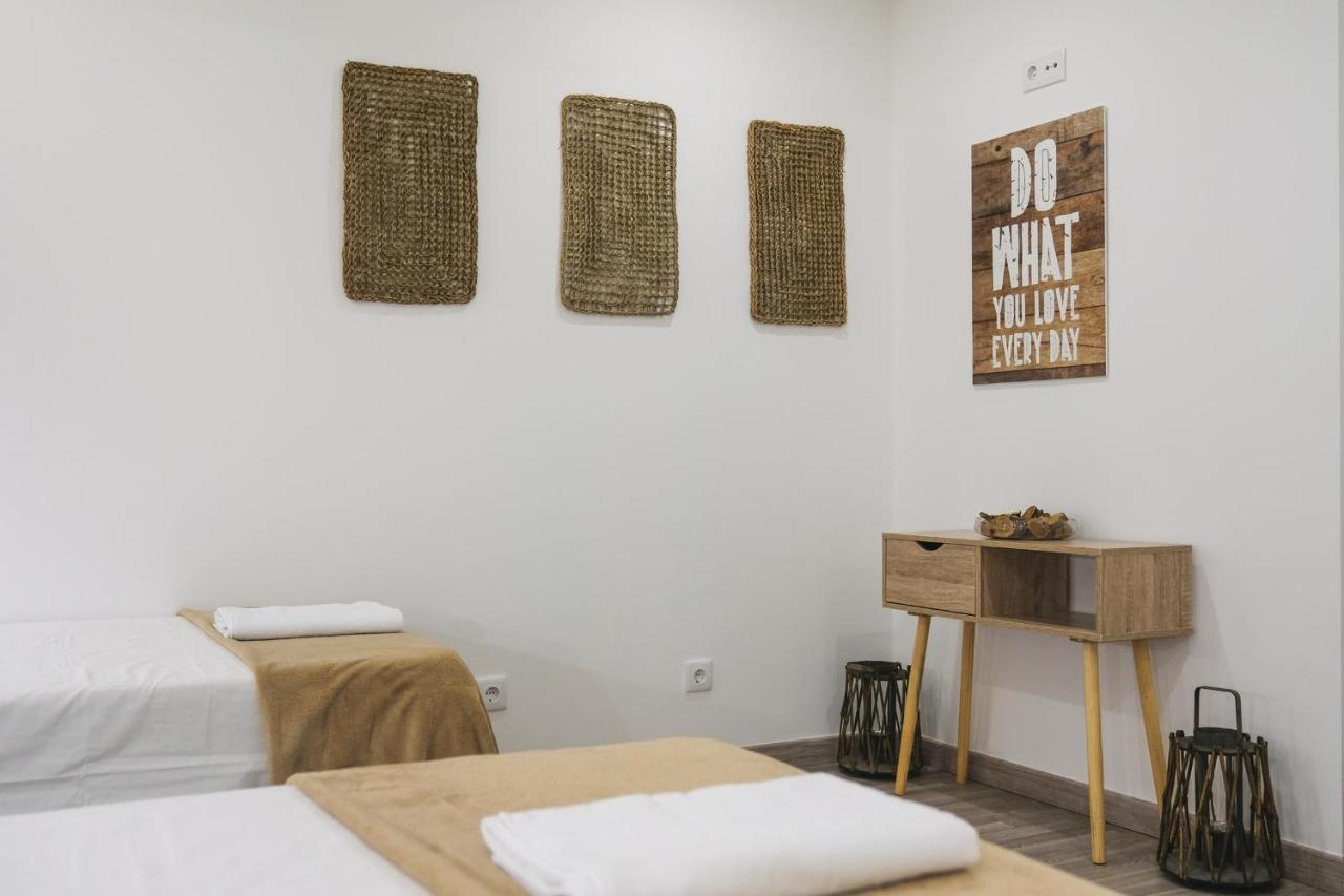 4U Lisbon VI Guesthouse Airport Ngoại thất bức ảnh
