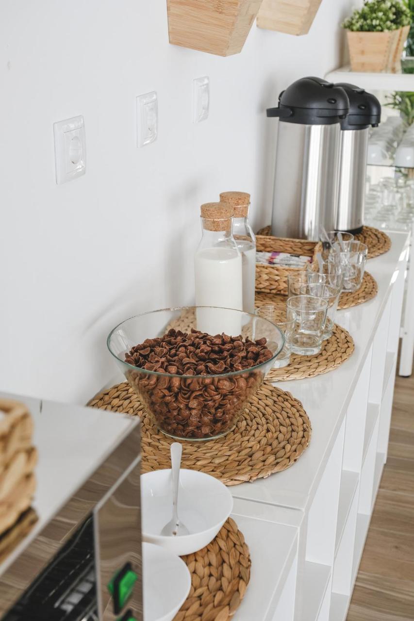 4U Lisbon VI Guesthouse Airport Ngoại thất bức ảnh